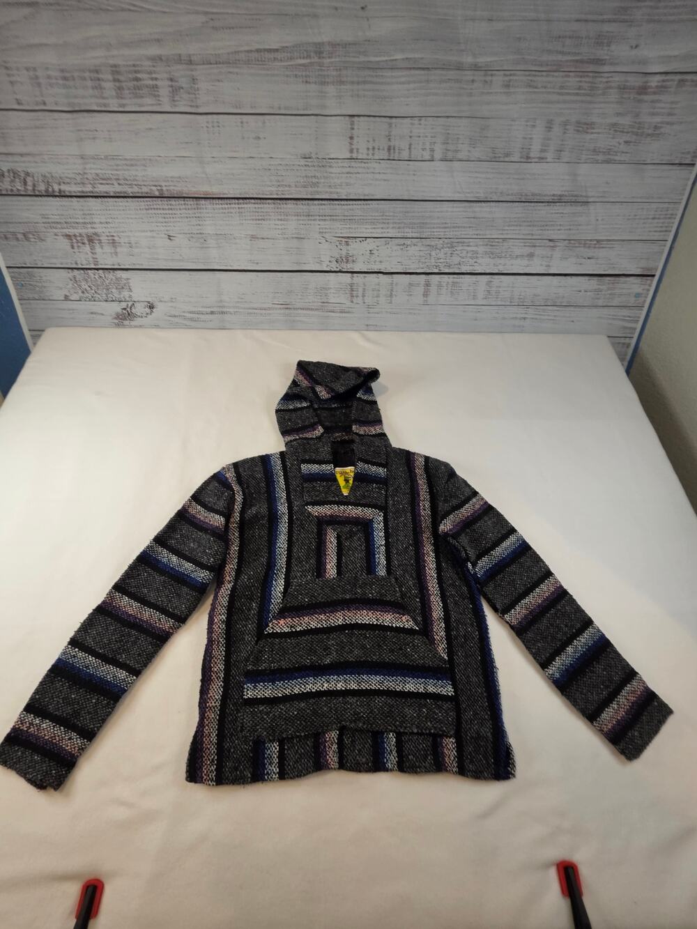 Iguana Jack Earth Ragz Baja Hoodie Size S Striped Woven Mexican Jerga Pullover